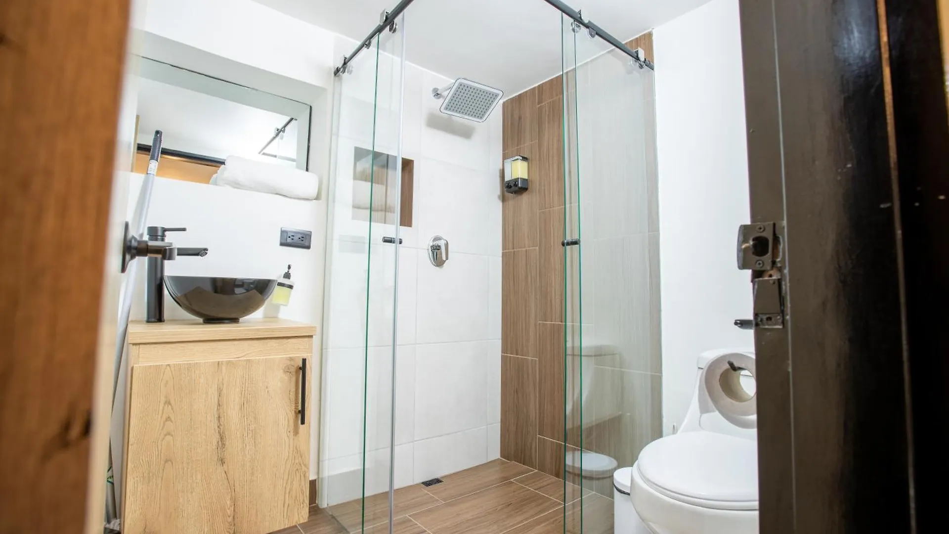 Level Coliving Apartman Medellín